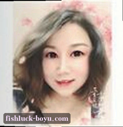 周女士